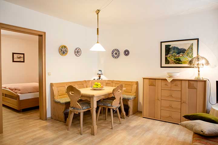 Zimmer und Ferienwohnung in der Bischofsmühle – Übernachten